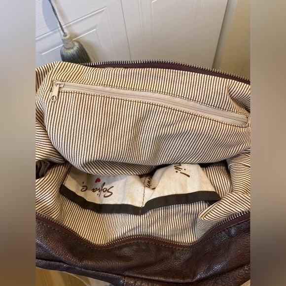 Y2K Sofia C.  leather bag w/shimmer gold snakeskin fabric & silver hardware 🤎💛 - Picture 15 of 15